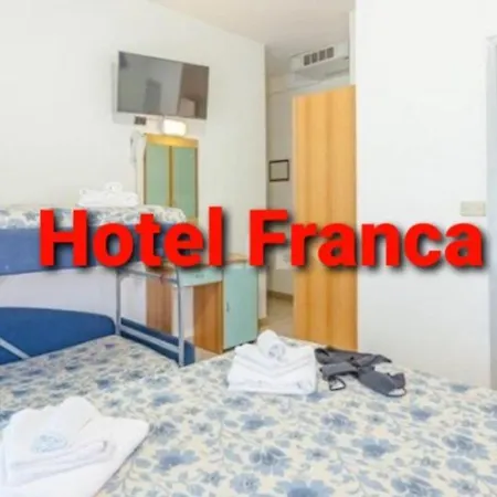 호텔 Franca 3*