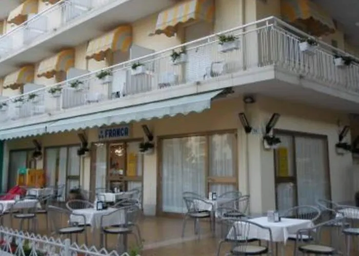 Franca 米萨诺阿德里亚蒂科